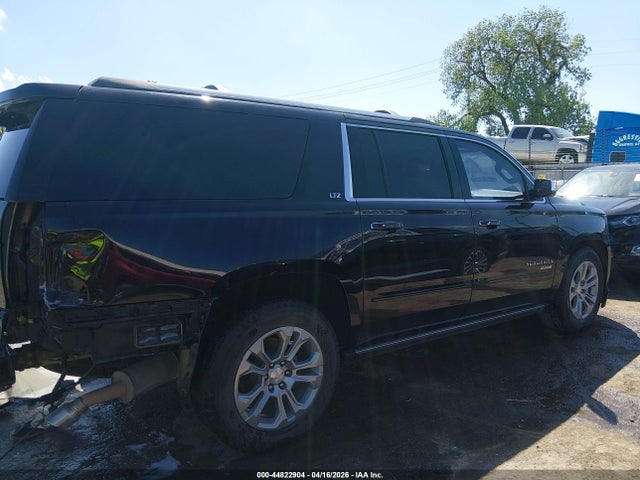 44822904 :رقم المزاد ، 1GNSKKKC5FR240517 vin ، 2015 Chevrolet Suburban 1500 Ltz مزاد بيع