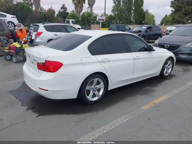 2014 BMW 328D WBA3D3C57EK156524 Photo 3