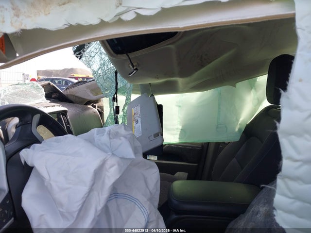 1GTG6CE33G1173615 GMC CANYON SLE