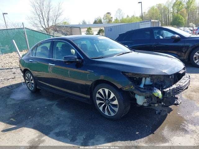 Продажа на аукционе авто 2017 Honda Accord Hybrid Touring, vin: JHMCR6F71HC030479, номер лота: 44822931