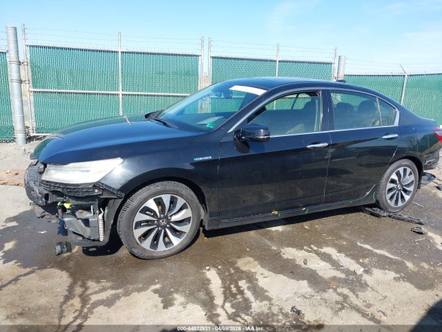 Продажа на аукционе авто 2017 Honda Accord Hybrid Touring, vin: JHMCR6F71HC030479, номер лота: 44822931