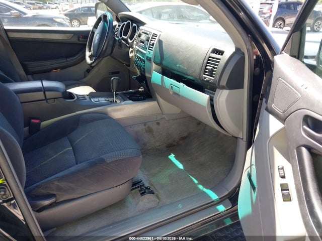 44822961 :رقم المزاد ، JTEZT14R058007516 vin ، 2005 Toyota 4runner Sr5 Sport V8 مزاد بيع