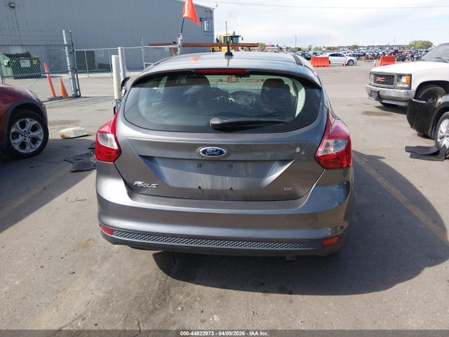 Ford FOCUS SE 2014 1FADP3K29EL462016 Image 16