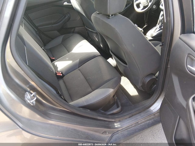 Ford FOCUS SE 2014 1FADP3K29EL462016 Image 8