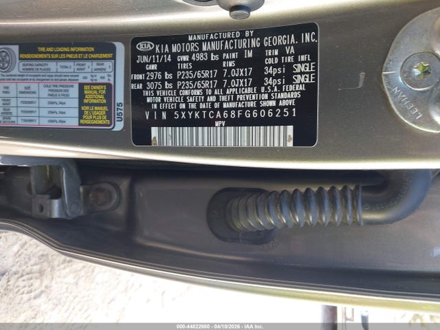 Продажа на аукционе авто 2015 Kia Sorento Lx, vin: 5XYKTCA68FG606251, номер лота: 44822980