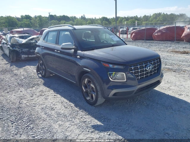 2021 HYUNDAI VENUE KMHRC8A37MU086875
