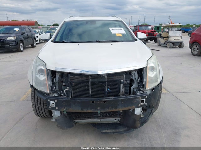44823001 :رقم المزاد ، 3GYFNDE36DS575931 vin ، 2013 Cadillac Srx Performance Collection مزاد بيع