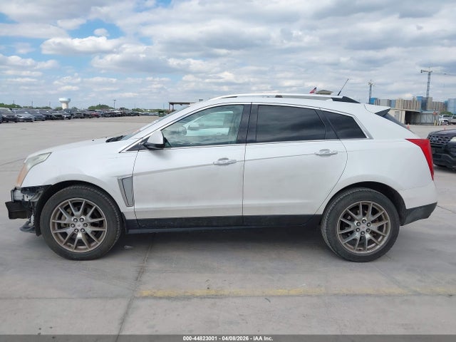 44823001 :رقم المزاد ، 3GYFNDE36DS575931 vin ، 2013 Cadillac Srx Performance Collection مزاد بيع