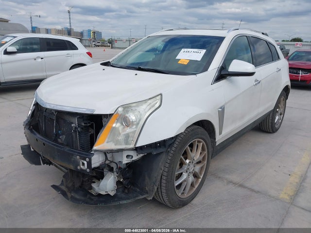 44823001 :رقم المزاد ، 3GYFNDE36DS575931 vin ، 2013 Cadillac Srx Performance Collection مزاد بيع