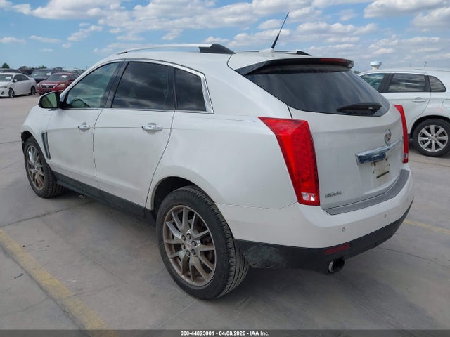 44823001 :رقم المزاد ، 3GYFNDE36DS575931 vin ، 2013 Cadillac Srx Performance Collection مزاد بيع