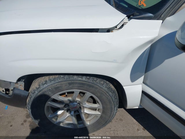 2003 Gmc Sierra 1500 მანქანა იყიდება აუქციონზე, vin: 1GTEC14X03Z261008, აუქციონის ნომერი: 44823016