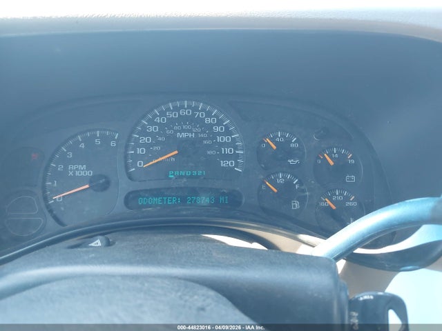 2003 Gmc Sierra 1500 მანქანა იყიდება აუქციონზე, vin: 1GTEC14X03Z261008, აუქციონის ნომერი: 44823016