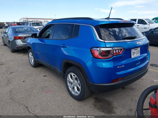 2024 JEEP COMPASS 3C4NJDBN1RT111854 Photo 2