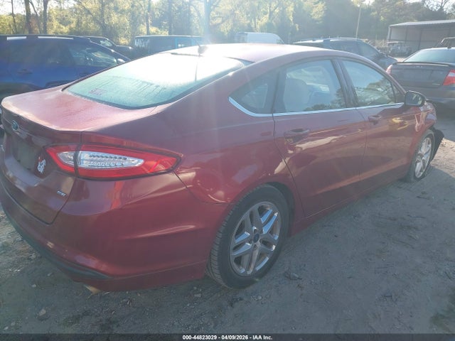 44823029 :رقم المزاد ، 1FA6P0H72G5114396 vin ، 2016 Ford Fusion Se مزاد بيع