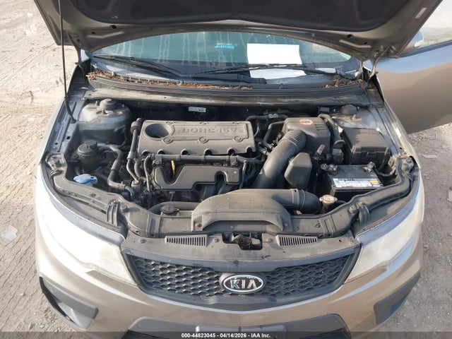 2010 Kia Forte Koup Ex მანქანა იყიდება აუქციონზე, vin: KNAFU6A27A5184565, აუქციონის ნომერი: 44823045