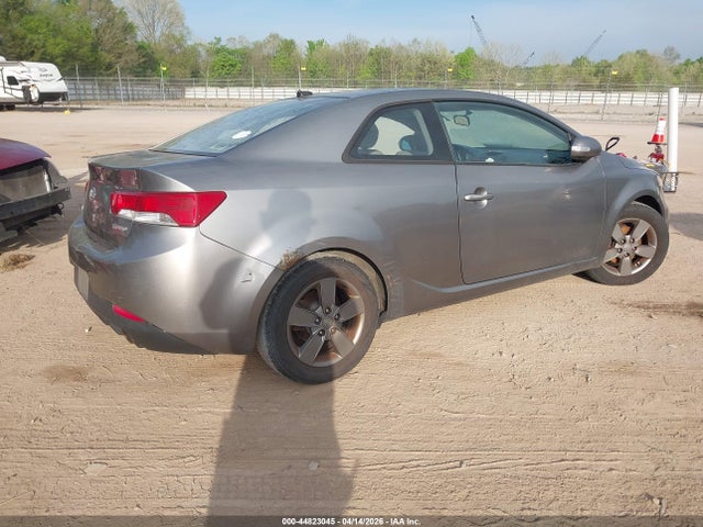 2010 Kia Forte Koup Ex მანქანა იყიდება აუქციონზე, vin: KNAFU6A27A5184565, აუქციონის ნომერი: 44823045