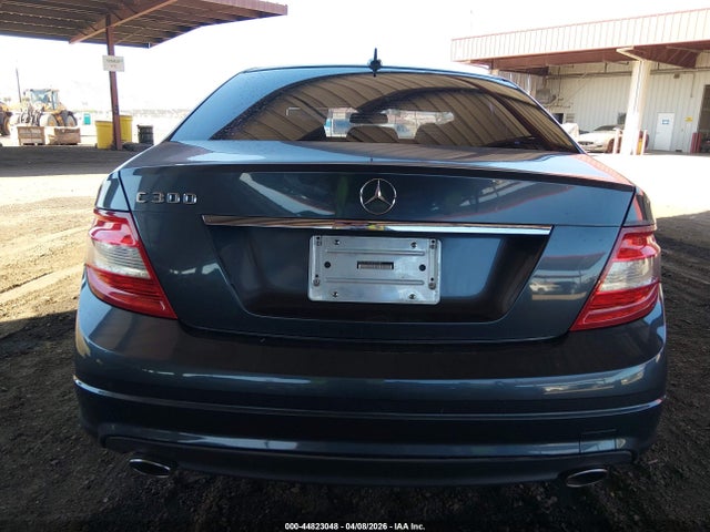 44823048 :رقم المزاد ، WDDGF54X68F045685 vin ، 2008 Mercedes-benz C 300 Luxury/sport مزاد بيع