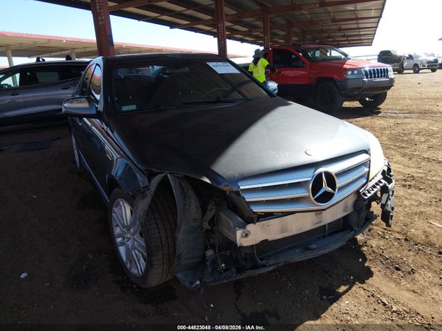 44823048 :رقم المزاد ، WDDGF54X68F045685 vin ، 2008 Mercedes-benz C 300 Luxury/sport مزاد بيع