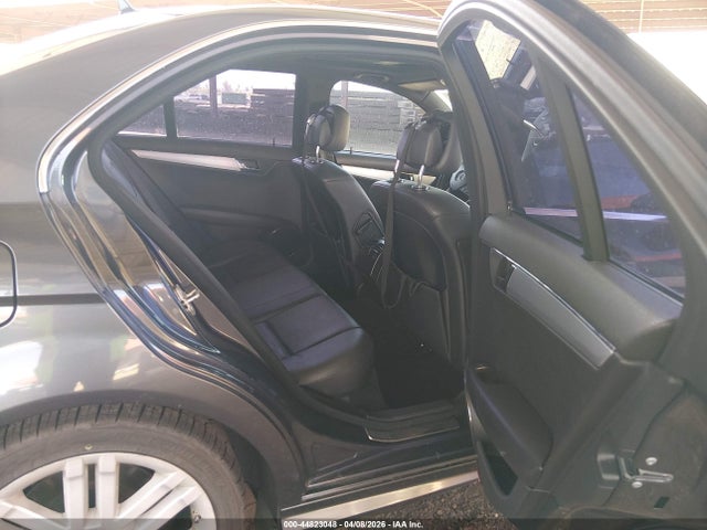 44823048 :رقم المزاد ، WDDGF54X68F045685 vin ، 2008 Mercedes-benz C 300 Luxury/sport مزاد بيع