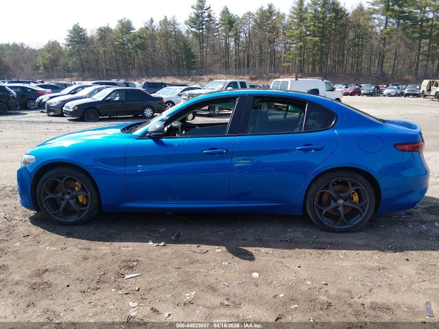 Aukcja sprzedaży 2019 Alfa Romeo Giulia Ti Sport Awd, vin: ZARFANBNXK7601994, numer aukcji: 44823057