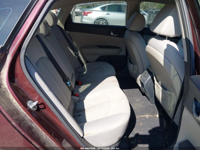 5XXGT4L38GG005037 KIA Optima Lx