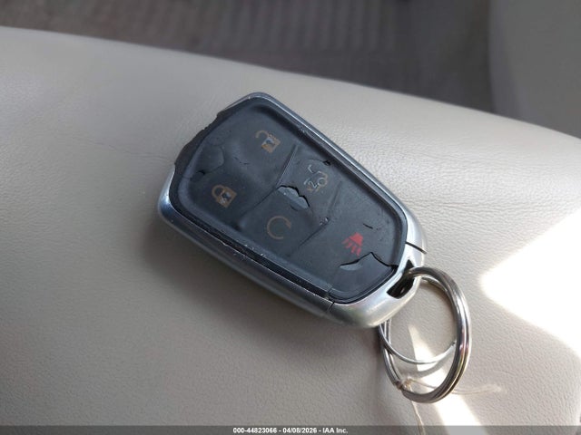 44823066 :رقم المزاد ، 2G61N5S30H9137955 vin ، 2017 Cadillac Xts Luxury مزاد بيع