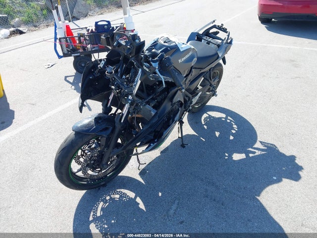 Kawasaki Ex650 R 2024 ML5EXER15RDAD5741 Image 2