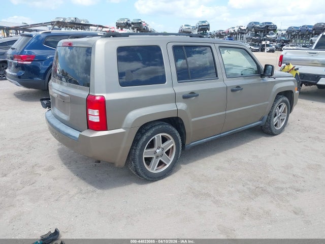 44823085 :رقم المزاد ، 1J8FT28W17D400666 vin ، 2007 Jeep Patriot Sport مزاد بيع