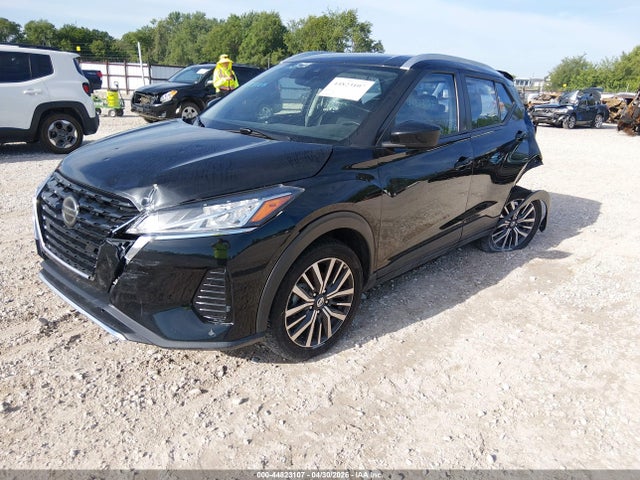 44823107 :رقم المزاد ، 3N1CP5CVXML477754 vin ، 2021 Nissan Kicks Sv Xtronic Cvt مزاد بيع