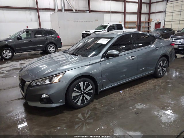 44823108 :رقم المزاد ، 1N4BL4EV6MN340053 vin ، 2021 Nissan Altima Sl Fwd مزاد بيع