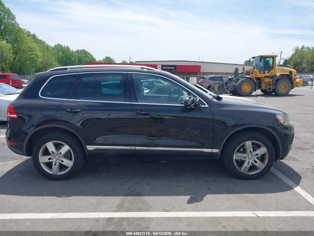 Продаж на аукціоні авто 2014 Volkswagen Touareg 3.6l Lux, vin: WVGEF9BP8ED006675, номер лоту: 44823119