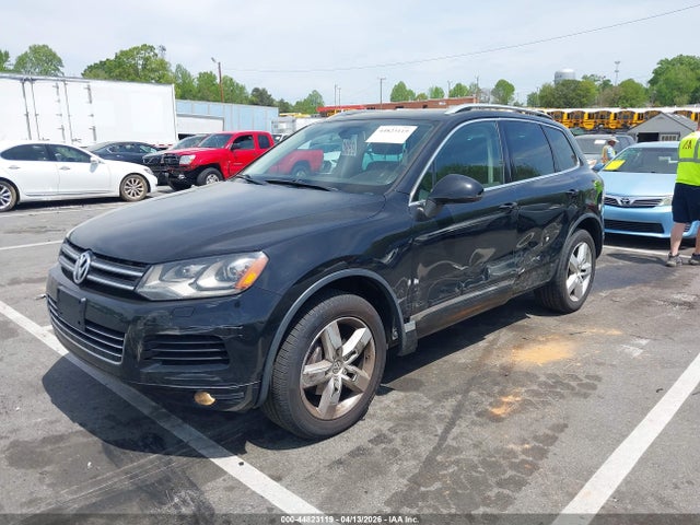 Продаж на аукціоні авто 2014 Volkswagen Touareg 3.6l Lux, vin: WVGEF9BP8ED006675, номер лоту: 44823119