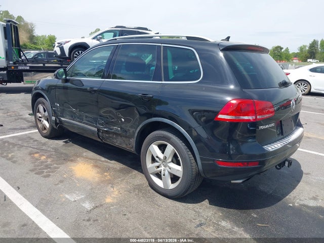 Продаж на аукціоні авто 2014 Volkswagen Touareg 3.6l Lux, vin: WVGEF9BP8ED006675, номер лоту: 44823119