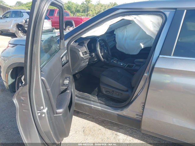 Продаж на аукціоні авто 2023 Mitsubishi Outlander Phev Se S-awc, vin: JA4T5UA96PZ059329, номер лоту: 44823124