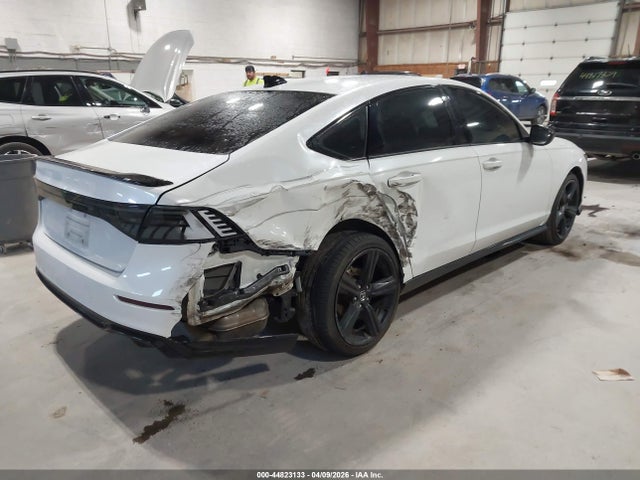 Auction sale of the 2024 Honda Accord Hybrid Sport-l, vin: 1HGCY2F79RA028927, lot number: 44823133