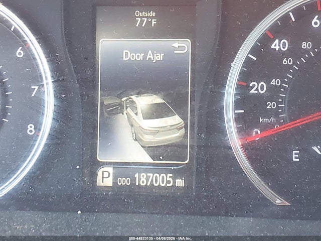 Toyota CAMRY SE 2015 4T1BF1FK2FU084342 Image 16