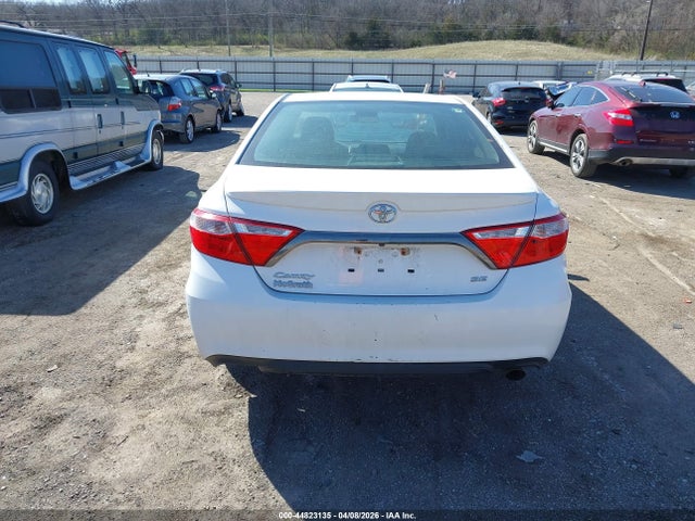 Toyota CAMRY SE 2015 4T1BF1FK2FU084342 Image 17