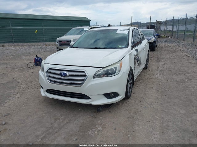 2015 Subaru Legacy 2.5i Limited მანქანა იყიდება აუქციონზე, vin: 4S3BNAN64F3033846, აუქციონის ნომერი: 44823149