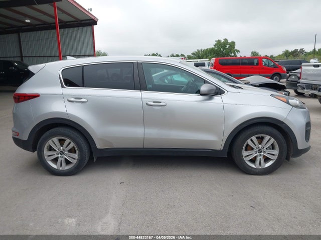 2017 Kia Sportage Lx მანქანა იყიდება აუქციონზე, vin: KNDPM3ACXH7166820, აუქციონის ნომერი: 44823167