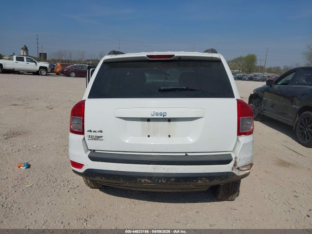 2011 Jeep Compass მანქანა იყიდება აუქციონზე, vin: 1J4NF1FB0BD259225, აუქციონის ნომერი: 44823186