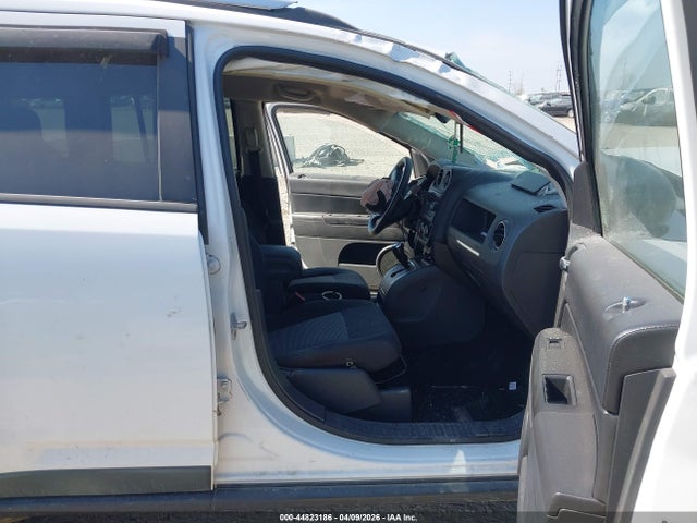 2011 Jeep Compass მანქანა იყიდება აუქციონზე, vin: 1J4NF1FB0BD259225, აუქციონის ნომერი: 44823186