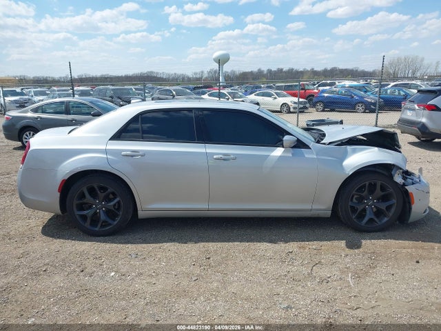 Aukcja sprzedaży 2023 Chrysler 300 300s, vin: 2C3CCABG4PH628545, numer aukcji: 44823190