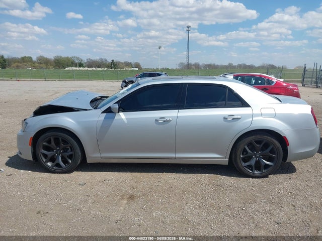 Aukcja sprzedaży 2023 Chrysler 300 300s, vin: 2C3CCABG4PH628545, numer aukcji: 44823190