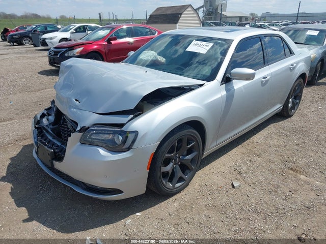 Aukcja sprzedaży 2023 Chrysler 300 300s, vin: 2C3CCABG4PH628545, numer aukcji: 44823190