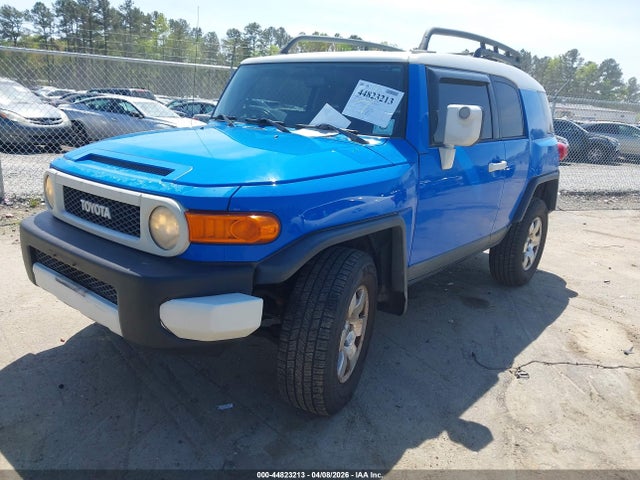 2007 TOYOTA FJ CRUISER JTEBU11F670012374 Photo 1