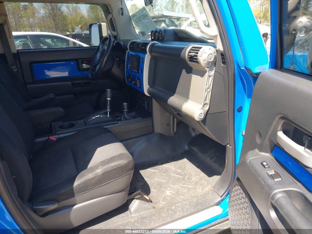 2007 TOYOTA FJ CRUISER JTEBU11F670012374 Photo 4