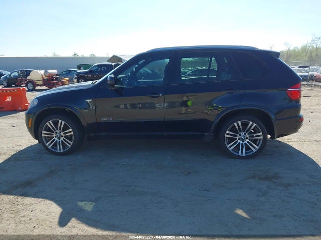 Продажа на аукционе авто 2013 Bmw X5 Xdrive35i/xdrive35i Premium/xdrive35i Sport Activity, vin: 5UXZV4C53D0G51377, номер лота: 44823220