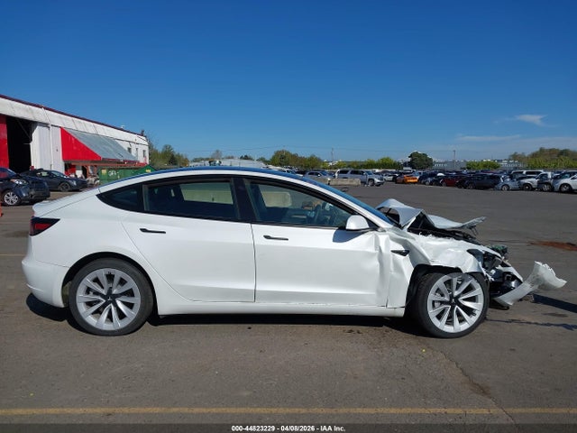 2023 Tesla Model 3 Long Range Dual Motor All-wheel Drive მანქანა იყიდება აუქციონზე, vin: 5YJ3E1EB9PF676974, აუქციონის ნომერი: 44823229