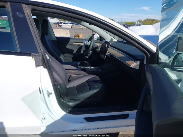 2023 Tesla Model 3 Long Range Dual Motor All-wheel Drive მანქანა იყიდება აუქციონზე, vin: 5YJ3E1EB9PF676974, აუქციონის ნომერი: 44823229