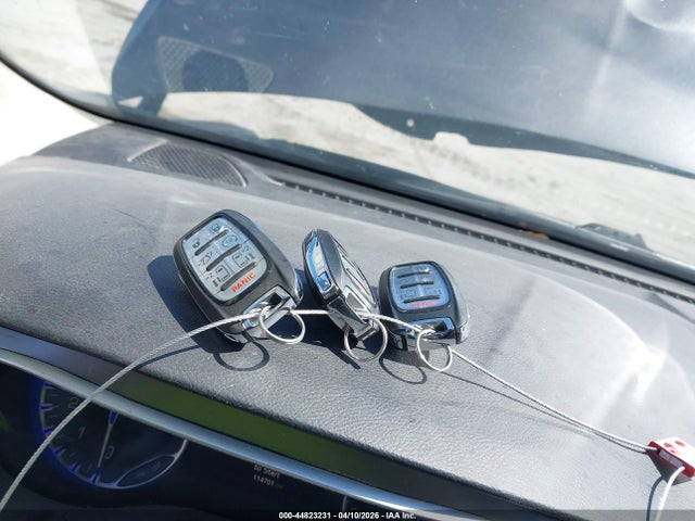 44823231 :رقم المزاد ، 2C4RC1EG5LR127668 vin ، 2020 Chrysler Pacifica Touring L Plus مزاد بيع